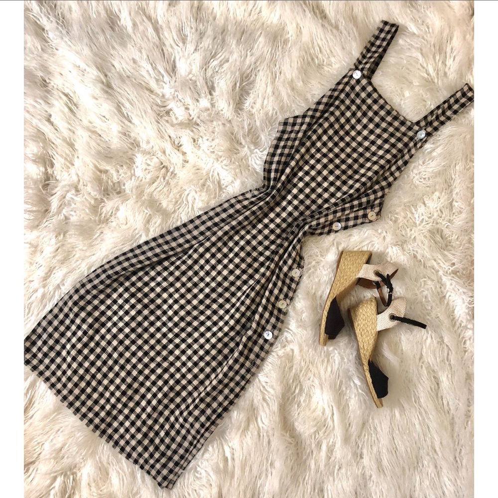 OLIVE CLOTHING Linen Maxi Dress